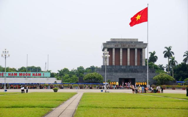 广西凭祥集合越南6日自驾游：河内-平宁-安子山-下龙湾跨国6日5晚环线自驾游